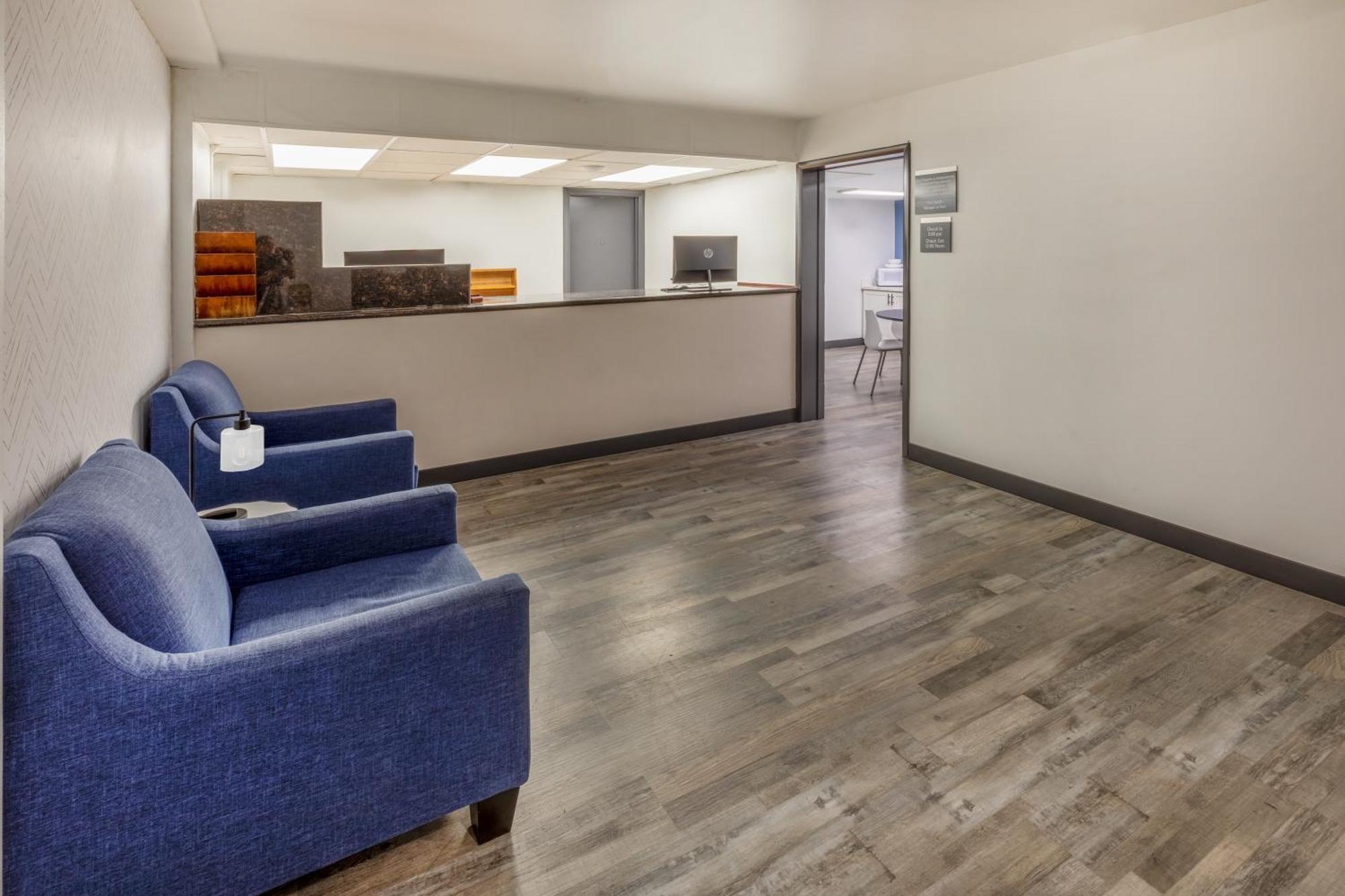 Super 8 By Wyndham Laredo Hotel Ngoại thất bức ảnh