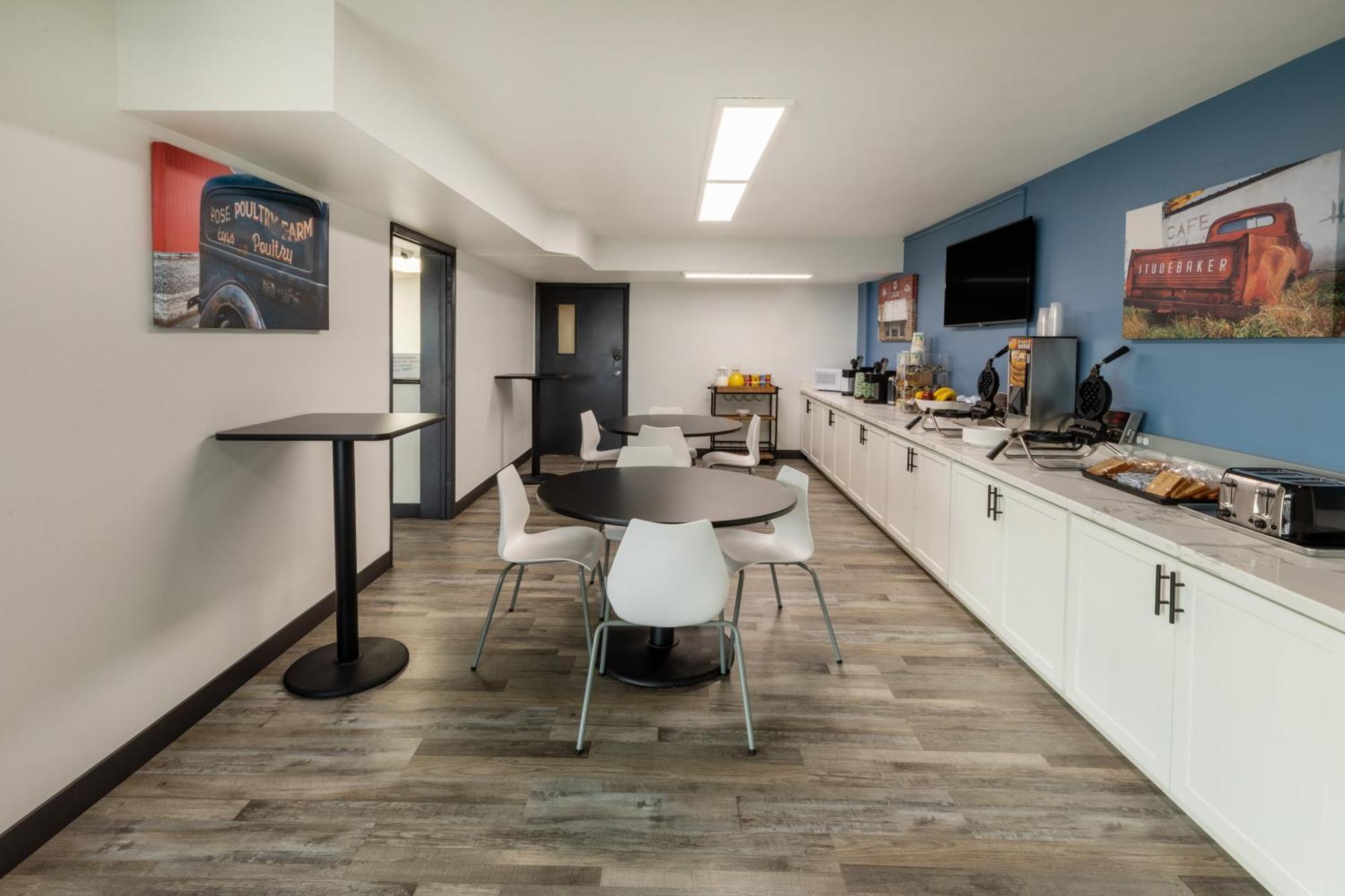 Super 8 By Wyndham Laredo Hotel Ngoại thất bức ảnh